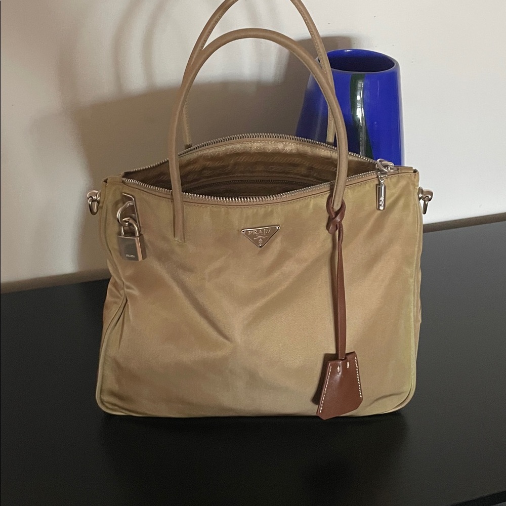 Prada Corda Tessuto Bag no stains no marks like new condition 9Lx11Wx3Deep